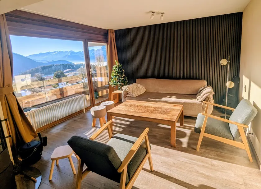 Stunning Alpine Views 3 bedroom apartment Leysin - Image 1
