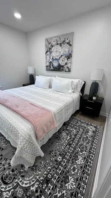 Patchwork Paradise B -Brand New 2BR Home near MSQC - Image 1