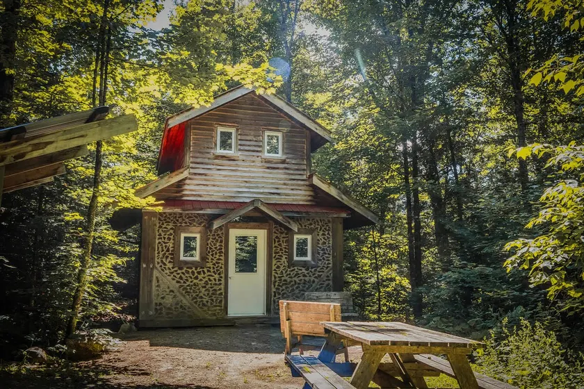 Cordwood Cabin - Image 1