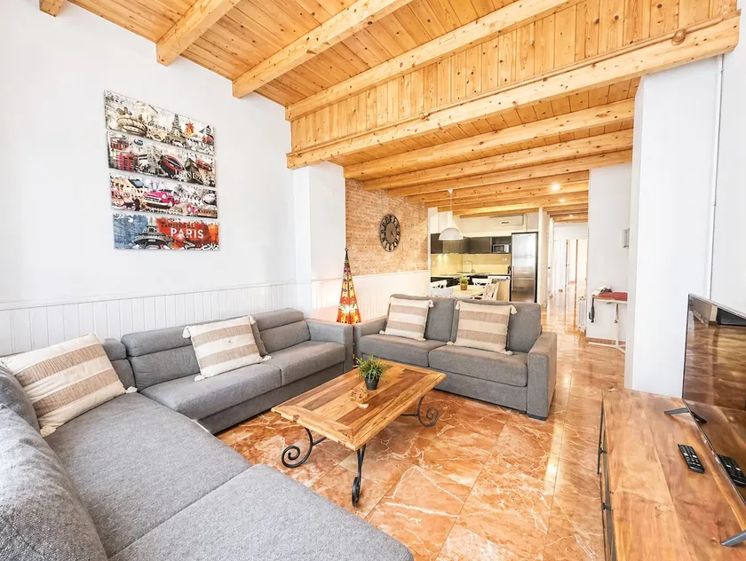 Flaugier Apartments (B2) - Image 1