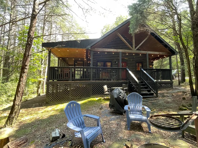 Cedar Gap Hideaway in Indiana - Image 1