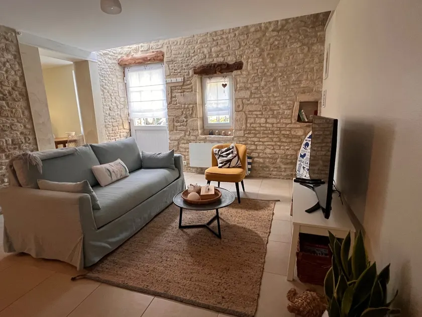 Cozy cottage near the beach - Image 1