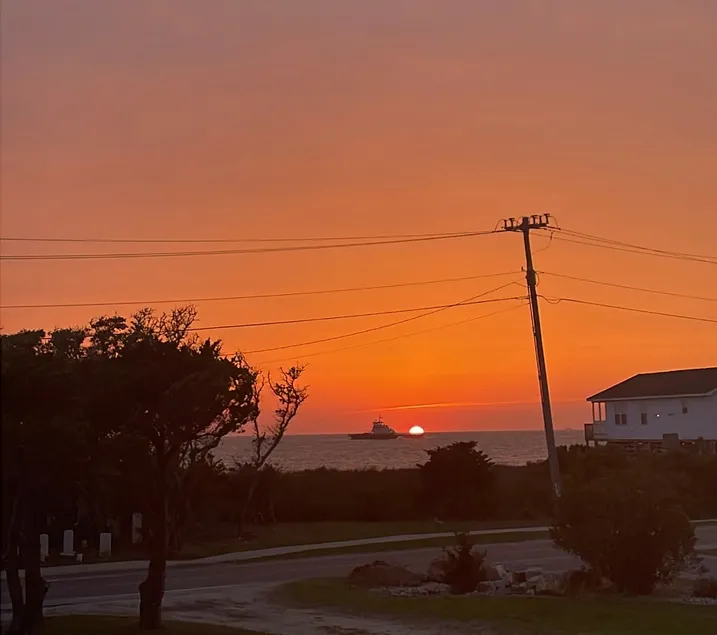 Pet Friendly - Hatteras On The Half Shell House - Image 1