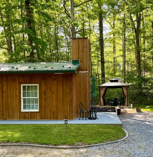 Tiny House in the Trees - Image 1