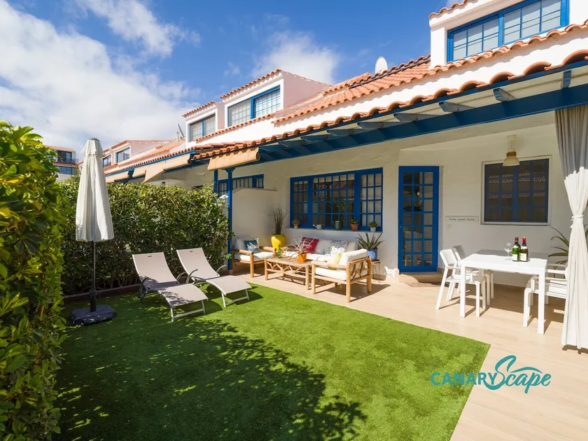 Harbour retreat at the beach by CanaryScape - Image 1