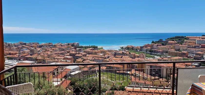 TheKeyStudio, La Casa del Mare Azzurro with seaview - Image 1