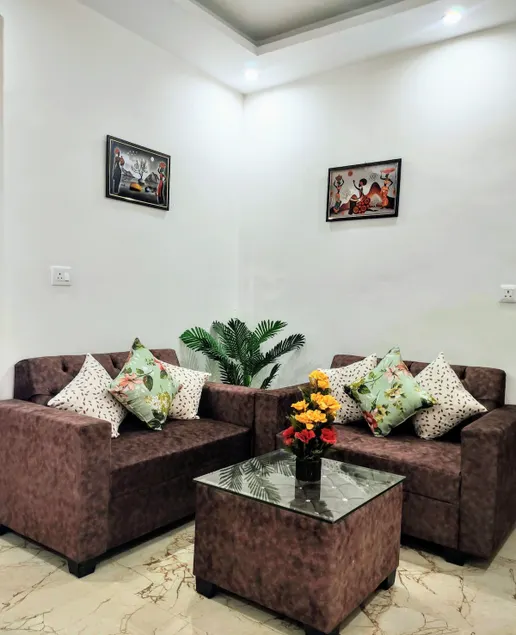 Luxury Studio with Mountain View - Rishikesh - Image 1