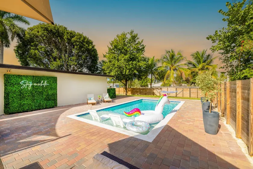 Casa Luna | Heated Pool |Private Retreat | 4BR - Image 1