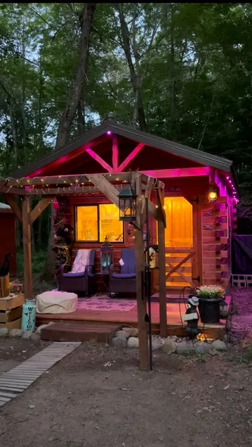 Cabin In The Woodzzz - Image 1
