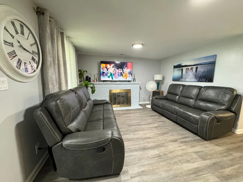 Cozy 3 bd ranch house - Image 1