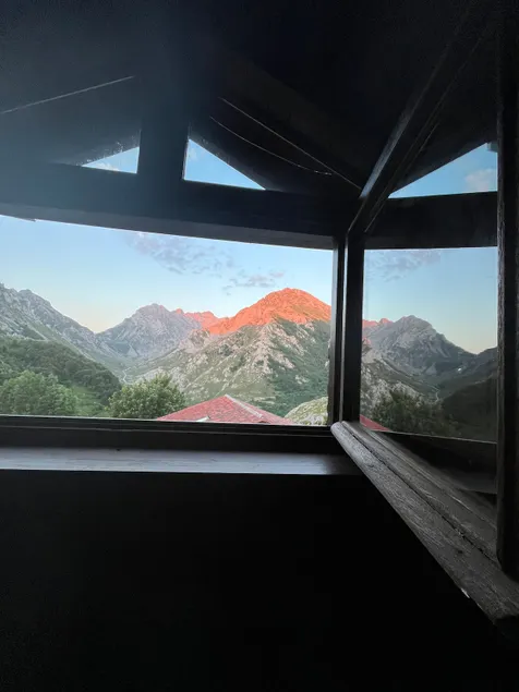 Ana Juana's Cabin - Image 1