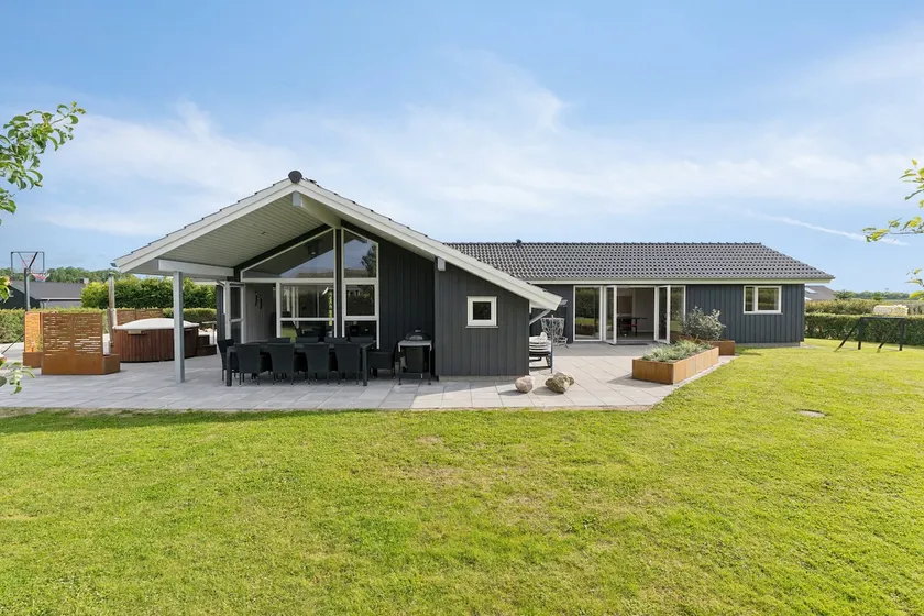 Activity House - Flovt Strand Haderslev - Image 1