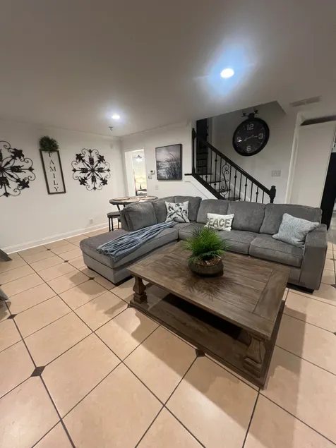 Nashville Area - Studio B - Image 1