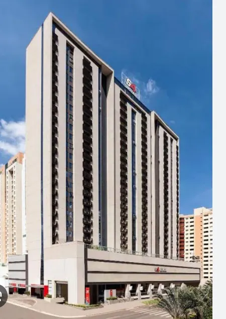 Hotel S4 315 - Image 1