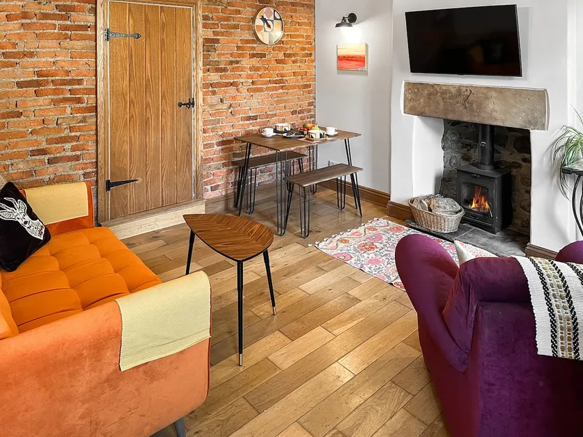 Bailey Cottage - Image 1