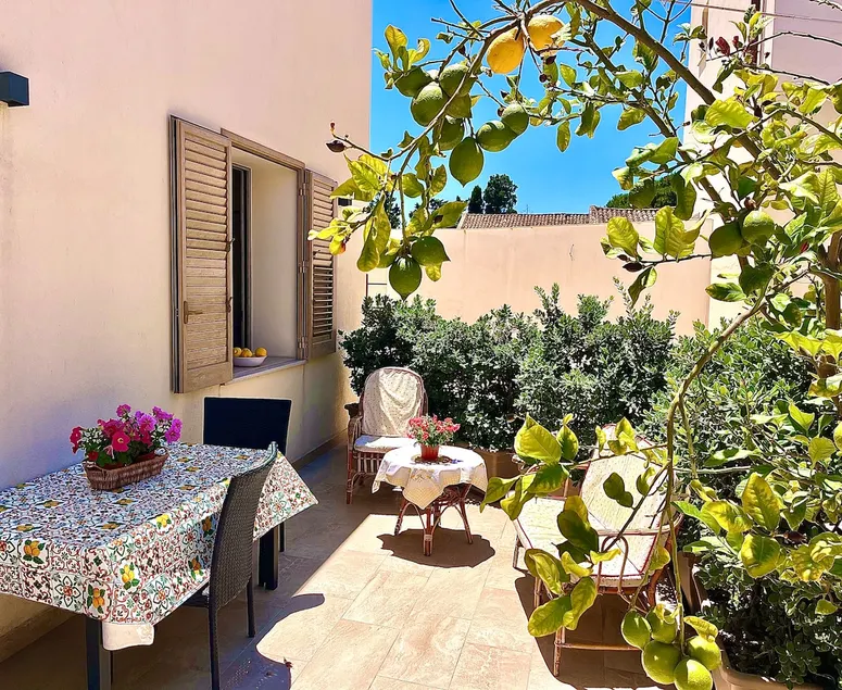 Stagnone House Holiday - Image 1
