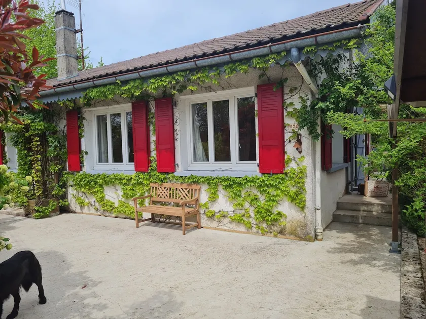 Charming house - Image 1