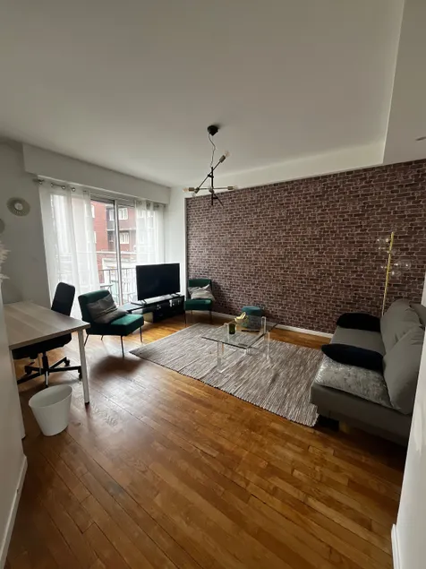 Apartment near belfry - Image 1