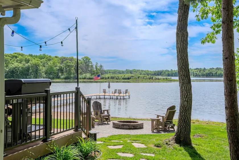 Lakefront Cabin w/ Private Beach, Hot Tub & Sauna - Image 1