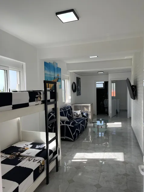 Beach House Velipoje - Image 1