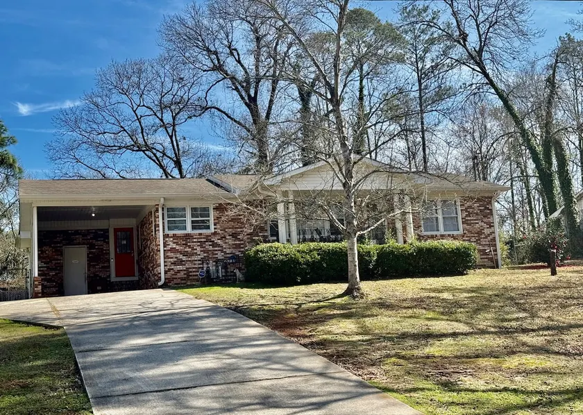 Entire home in quiet neighborhood! - Image 1