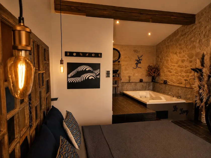 Independent studio with hot tub ”Le Lovy”  - Image 1