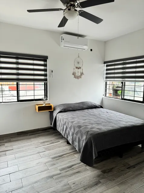 An apartment in an excellent location - Image 1