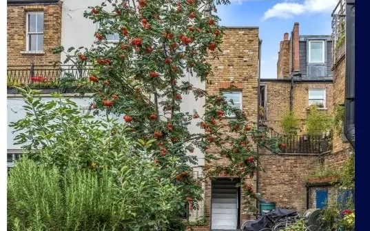 Artsy Designer Flat |​The Romantic Retreat - Image 1