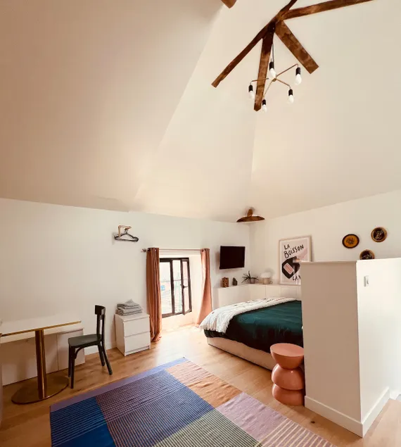 Air-conditioned suite • 10 min from Avenue de Champagne - Image 1
