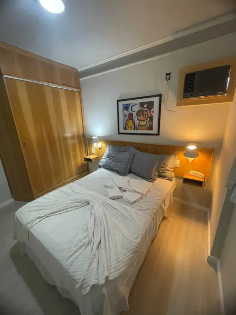 Flat Saint Paul II - Image 1