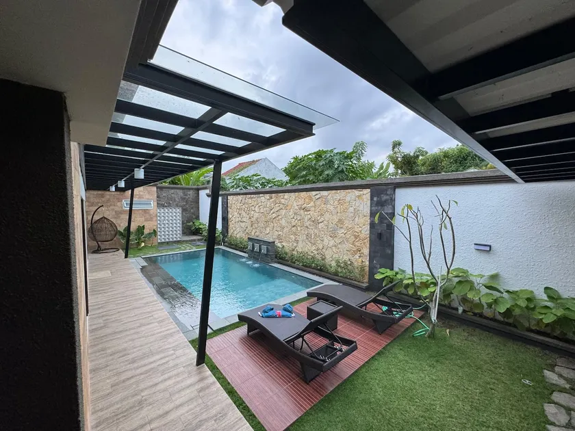 Villa in Banyuwangi City, Private Pool - Image 1