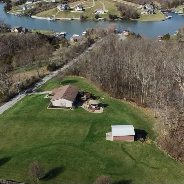 Ellis Estates by the Ark & Lake - Image 1