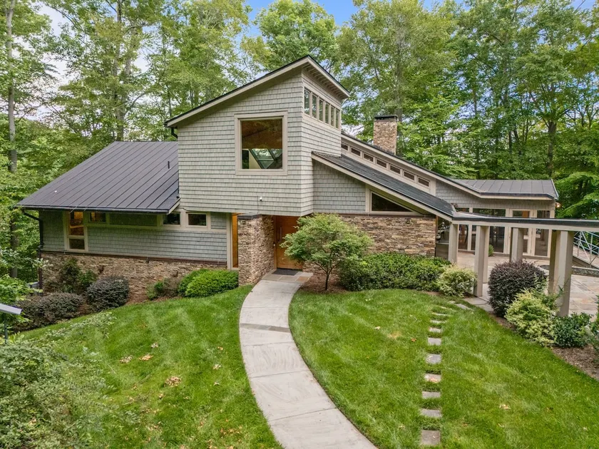 Lakefront Roxboro Home w/ Private Dock! - Image 1