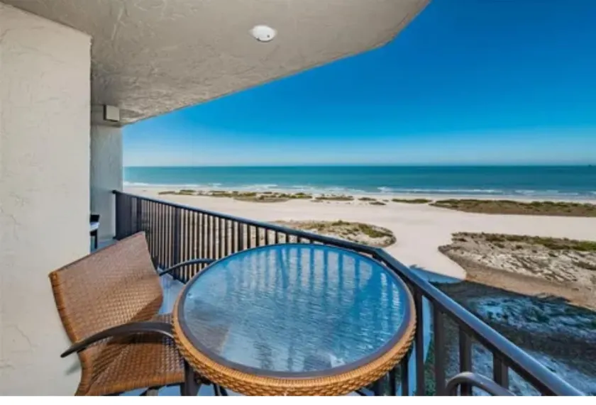 Ocean View Beach Condo, Clearwater - Image 1