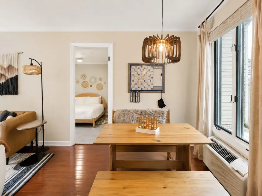 Walk to Downtown Blowing Rock / 2 Primary Bedrooms - Image 1