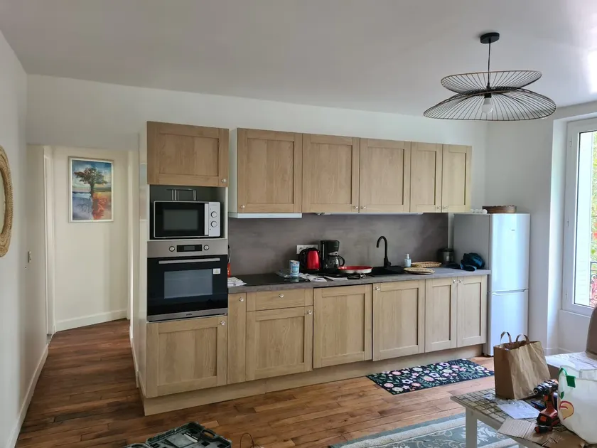bright and spacious apartment 2 minutes from Paris. - Image 1