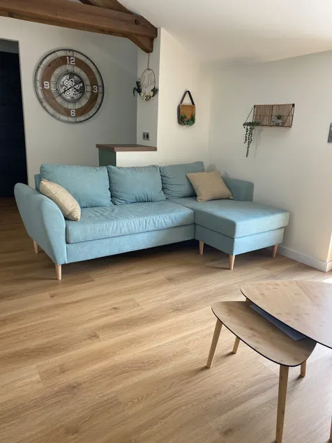 2-bedroom apartment - Image 1