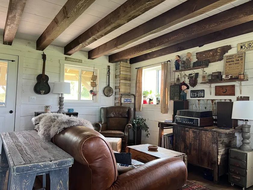 Driftless Log Cabin w/ Kickapoo Valley View - Image 1