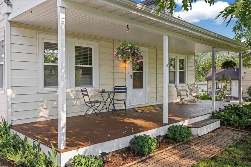 3BR Home Brand New Kitchen and Bath - Image 1