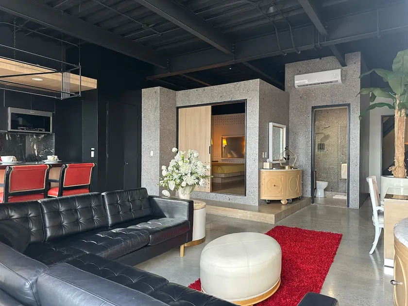 Condo Magico en Revolucion TJ - Image 1