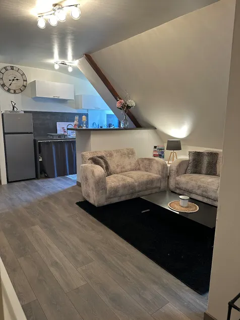 Nice two-star apartment - Image 1