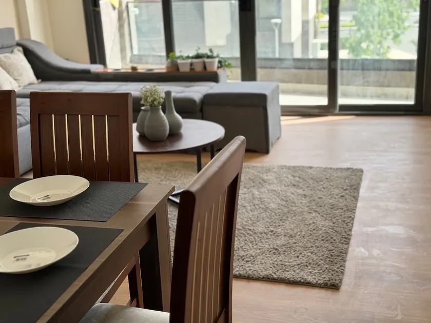 Elegant Two 2 bedrooms with private patio - Image 1