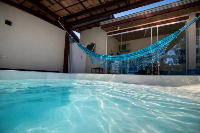 House with heated seafront pool. - Image 1