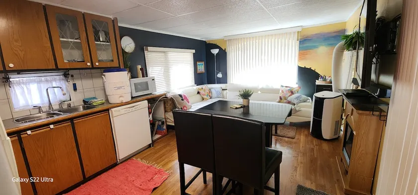 Peaceful Park Model Home - Image 1