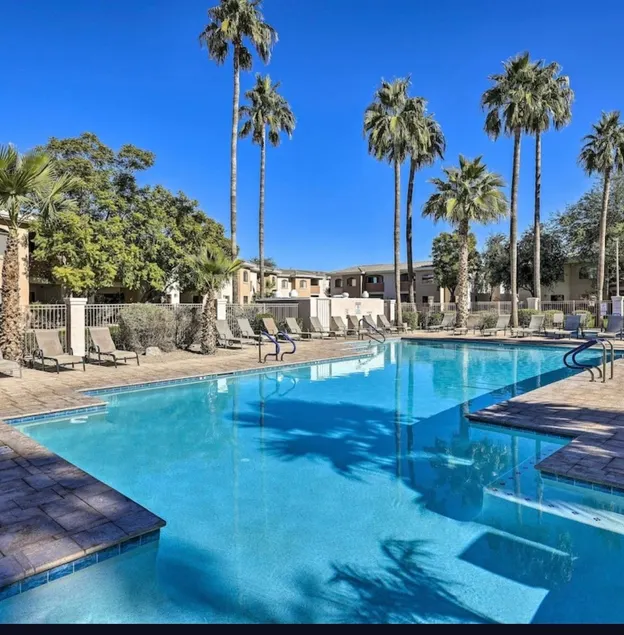 Gated Community -2 King Beds, Heated Pool & Gym! - Image 1