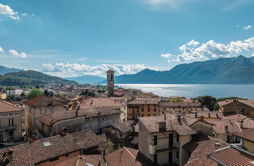 Central Penthouse Luino - Image 1
