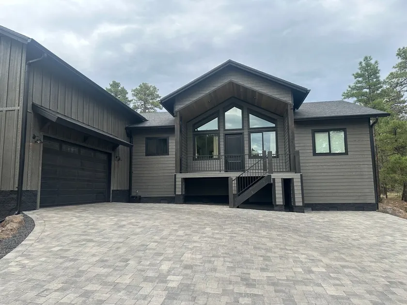 New Torreon 4bd/3ba - Image 1
