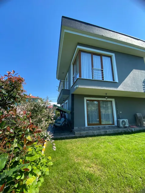 Wonderful villa where the sea and nature meet. - Image 1