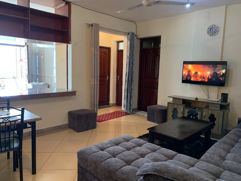 Stunning 2 Bedroom Apartment in Mombassa - Image 1