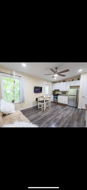 Cute cottage getaway! - Image 1